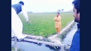 pakistani funny clips 2016 - Dailymotion