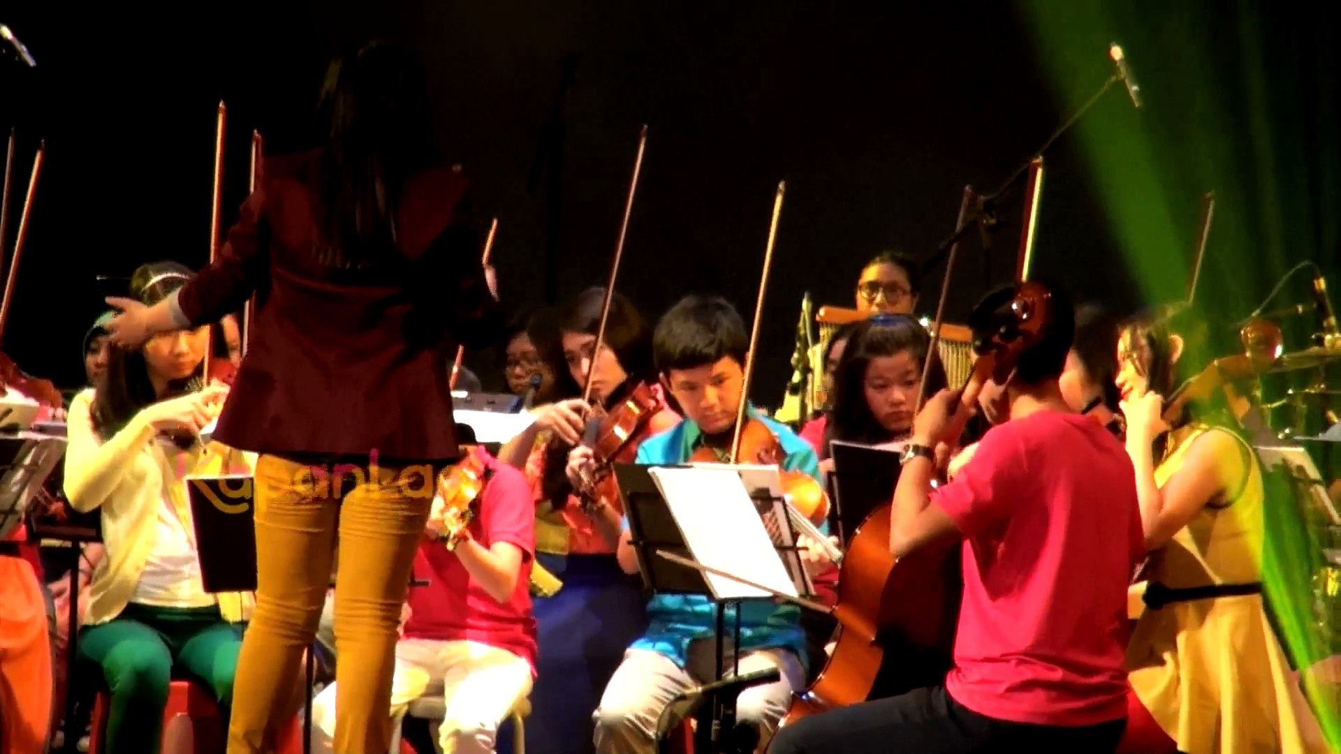 ⁣Kerennya Konser Orkestra Berpadu Musik EDM