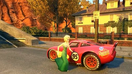 Frozen Elsa and Disney Pixar Cars Lightning McQueen In the Desert