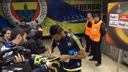 Fenerbahçe maç sonu futbolcuların çıkışları
