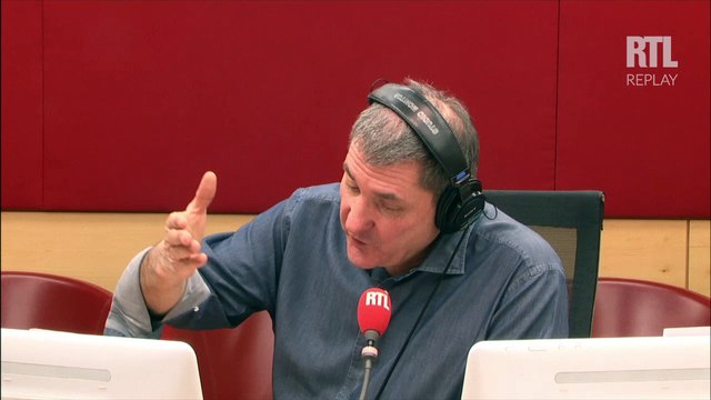 Un papy ça se vénère, et ça vénère sacrément ses adversaires ! , lance Nicolas Domenach