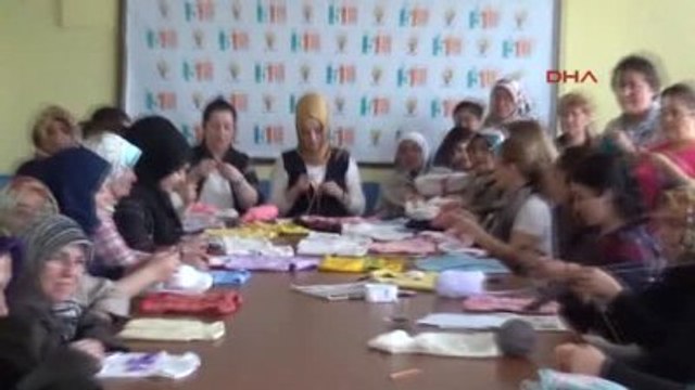 Çanakkale - Ak Partili Kadınlardan Çocuklar Üşümesin Projesi