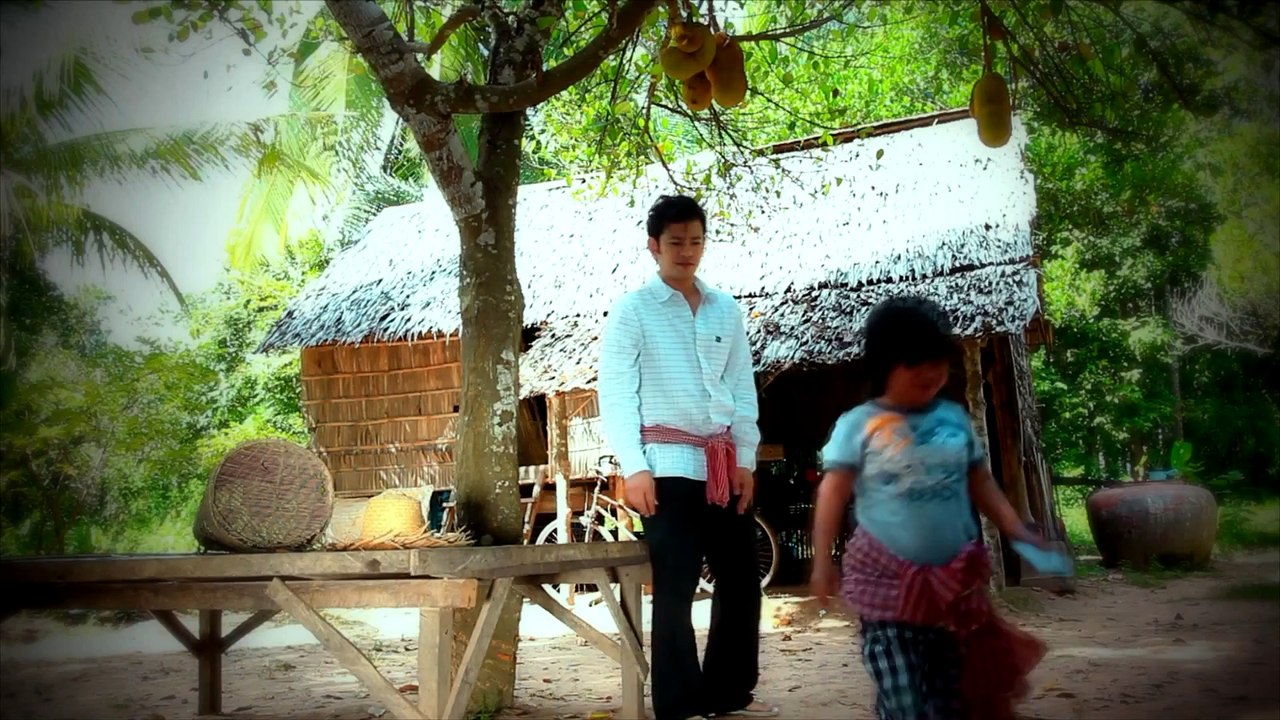 ខ្ញុំស្រឡាញ់កូនម៉ែ - ករុណា ពេជ្រ