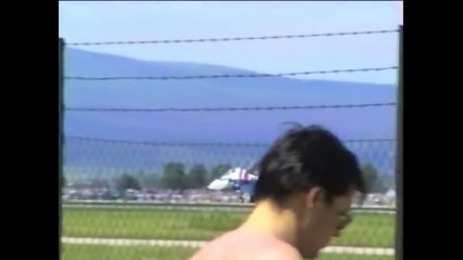 Russian Knights, Su-27 landing without gear SIAD 1997