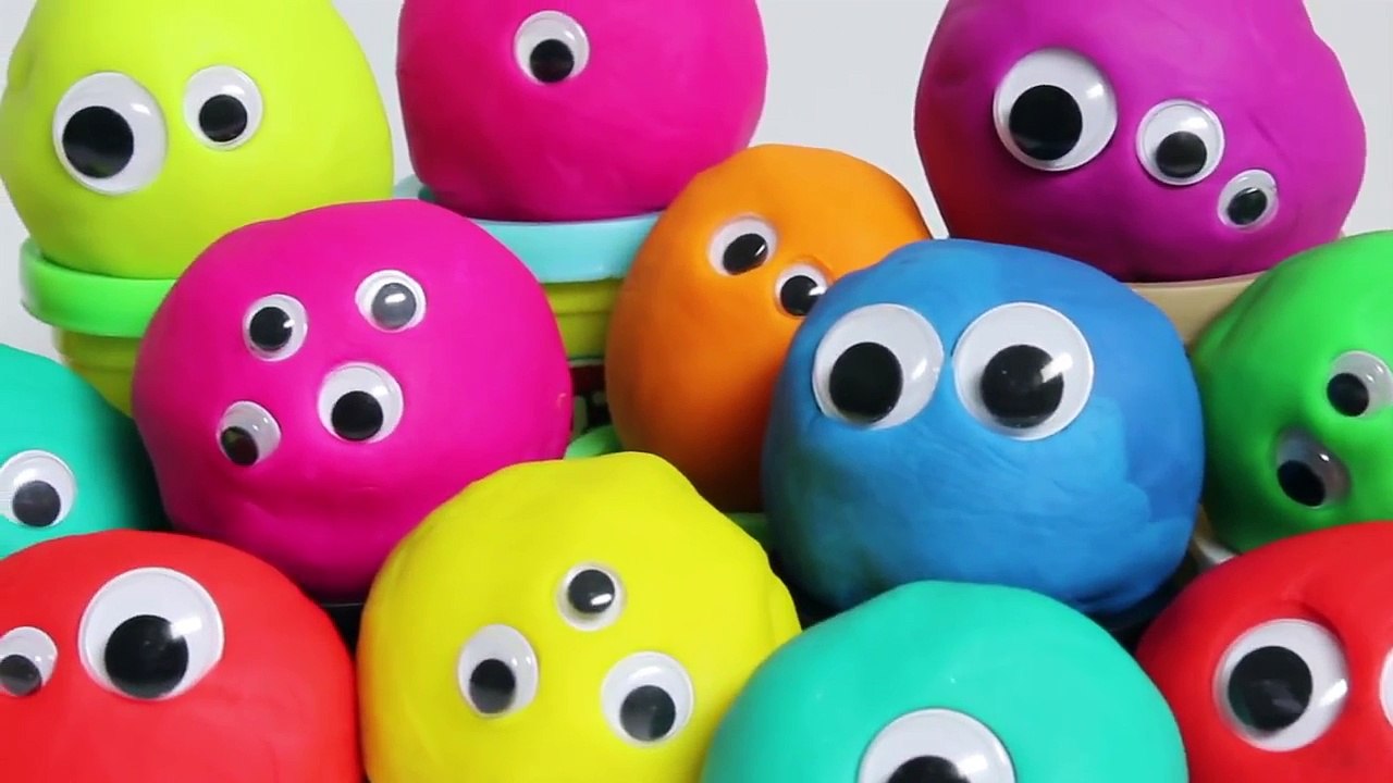 Play Doh Surprise Eggs Peppa Pig Mickey Mouse Disney Frozen Überraschung Eier Huevos Sorpresa