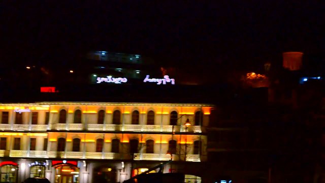 TBILISI EUROPE SQUARE AT NIGHT - ТБИЛИСИ ПАРК ЕВРОПЫ НОЧЬЮ