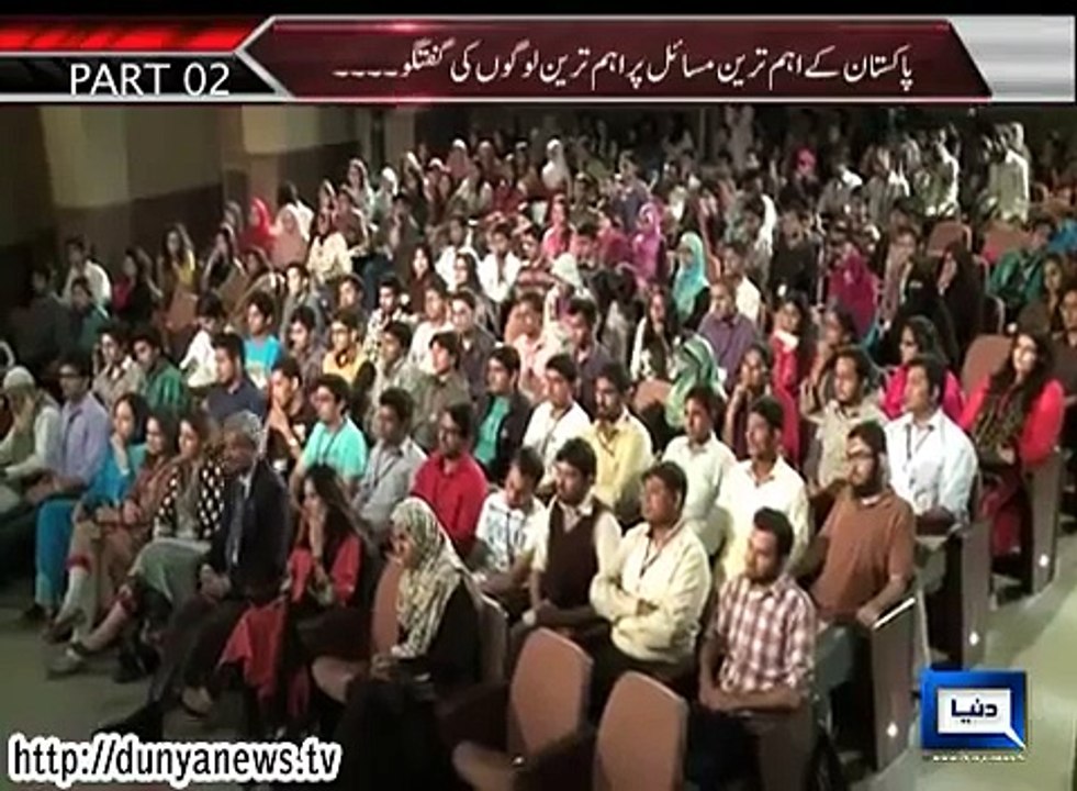 This Girl Embarrassed Mufti Naeem In Live Debate