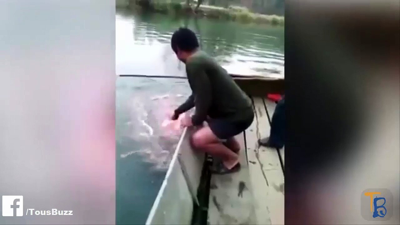 Il parvient à mettre le feu au lac
