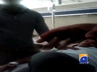 Polio worker shot and injured in Lahore