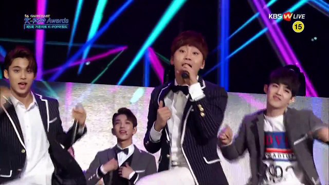 150217 Mansae + Shining Diamond @ The 5th Gaon Chart K Pop Awards