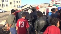 Adana - Suriyeli Ailenin Çadırına İşaret Fişeği Düştü