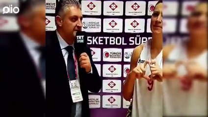 TRT Muhabirinden Dünyanın En Kısa Röportajı_ 'Okay, Okay, Thank You!'