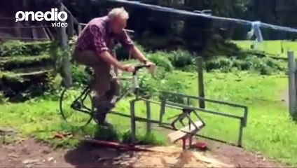 Üşengeçlik mi Dahilik mi_ Testeresini Bisiklete Monte Eden Adamdan Pratik Odun Kesimi