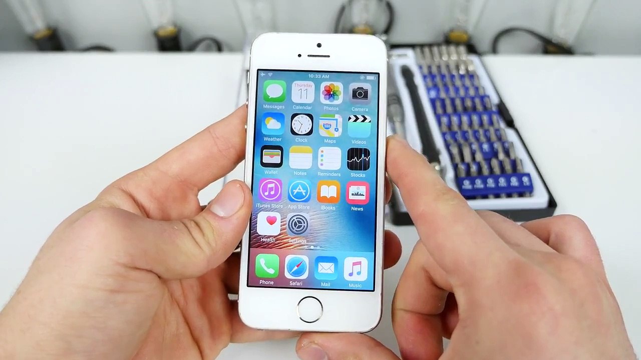 New iOS 9 Bug Permanently Bricks Your iPhone!