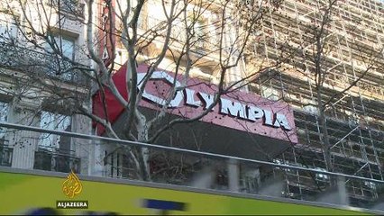 Eagles of Death Metal holds tribute show for Paris attack victims