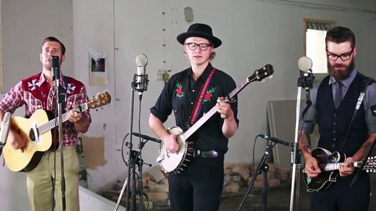 The Dinosaur truckers _ Testify