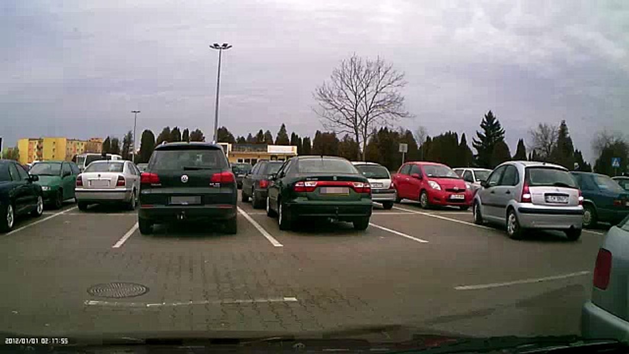 Women can't park