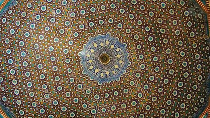 Комплексная геометрия в исламском искусстве