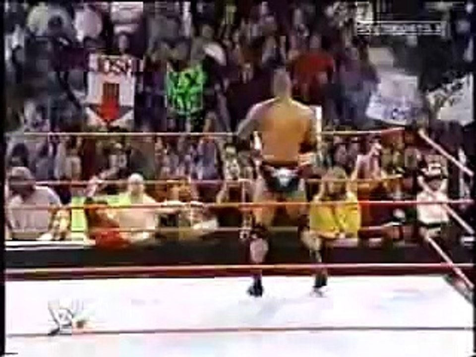 WWE RAW The Rock vs Goldberg