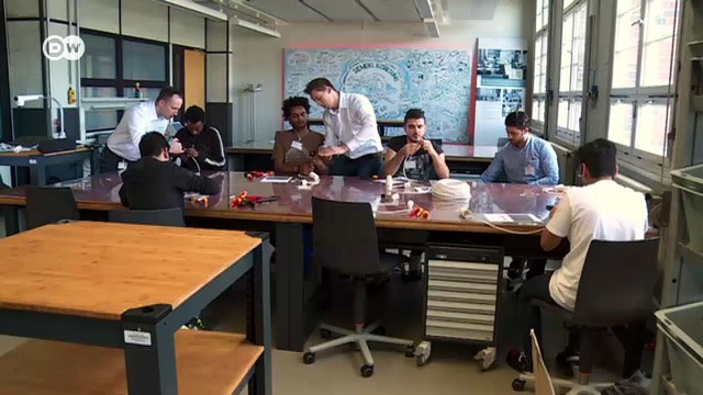 Schwieriger Berufseinstieg für Flüchtlinge in Deutschland | Wirtschaft