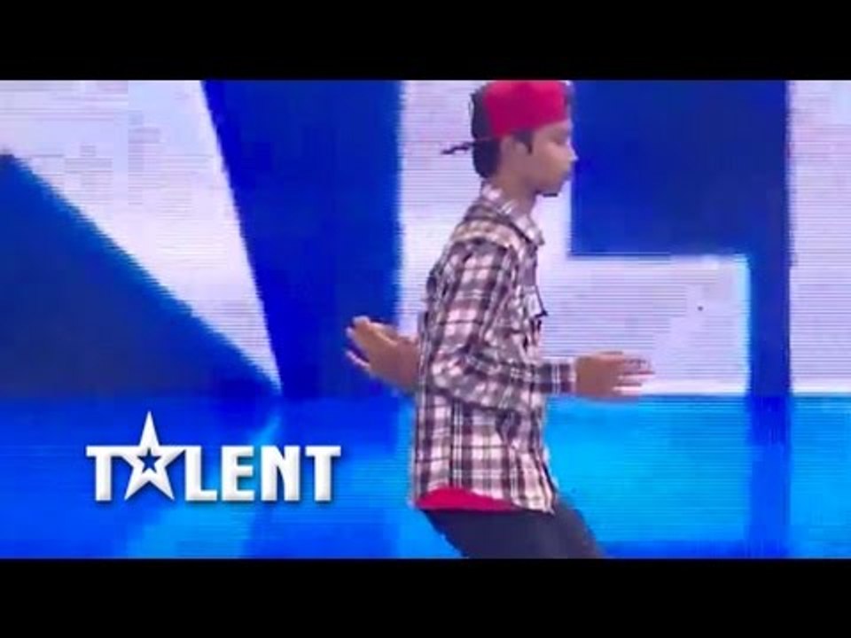 Robot Dancing Got Talent Cambodia Judge Audition - PP 0267 ព្រហ្ម សុខរីណា - 30 Nov 2014