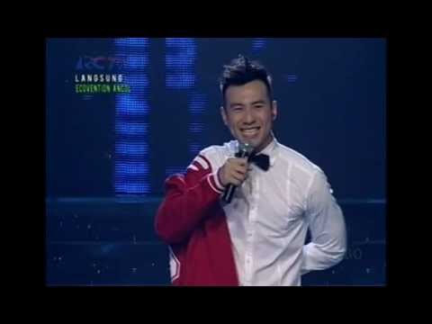 Daniel Mananta feat. Maharasyi - Bendera (Dance! I Love Indonesia) - INDONESIAN IDOL 2012