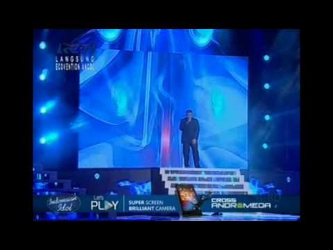 Mike Mohede - Malam Biru - Top 2 - Grand Final - INDONESIAN IDOL 2012