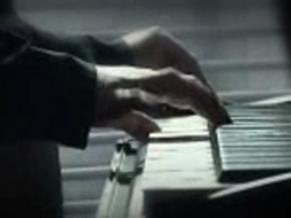 LACRIMAS PROFUNDERE - Amber Girl