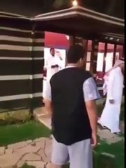 Tag those friends jo fazool mai dartay hain -P