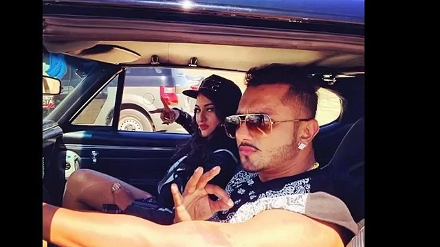 DESI KALAKAAR YO YO YO HONEY SINGH CLUB MIX DEEJAY SUMIT SANJ SHARMA UK OFFICAL VIDEO HD