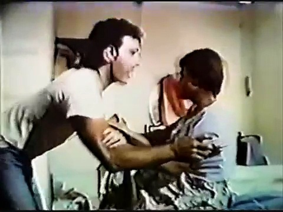 Slaughter in the South Bronx/Tenement (1985) Trailer