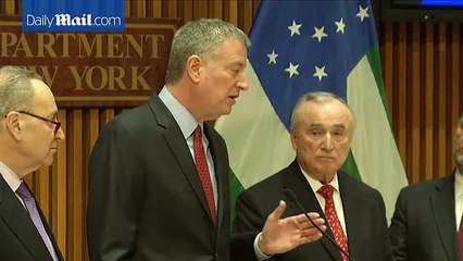 Bill de Blasio and Chuck Schumer slam White House proposal