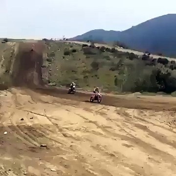 Gros whip sur un gros double