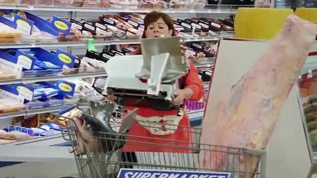 Cut For Time Supermarket Spree ft Melissa McCarthy Vanessa Bayer on Saturday Night Live (SNL) (FULL HD)