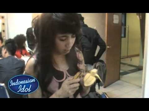 Pisang, Bikin Pede Dera - INDONESIAN IDOL 2012