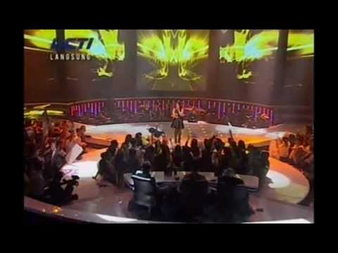 SEAN - Firework - Top 12 - INDONESIAN IDOL 2012