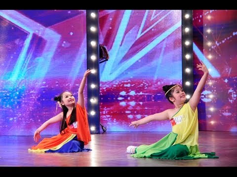 Vietnam's Got Talent 2016 - TIẾT MỤC MÚA ĐƯƠNG ĐẠI THUYẾT PHỤC GIÁM KHẢO CHÍ TRUNG NHẤN NÚT VÀNG