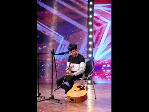 Vietnam's Got Talent 2016 - TẬP 02 - Thí sinh chơi nhạc cụ bật lại ban giám khảo
