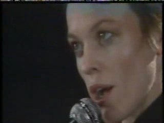 Laurie Anderson - TV Program Part 2 of 3