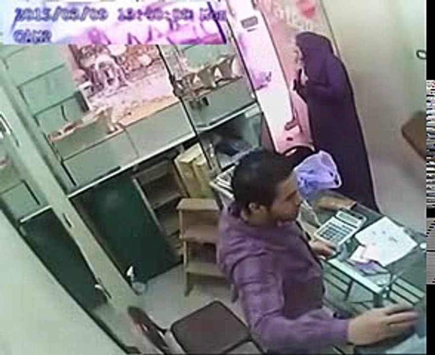 _مكر النساء وفنون سرقة الذهب..__