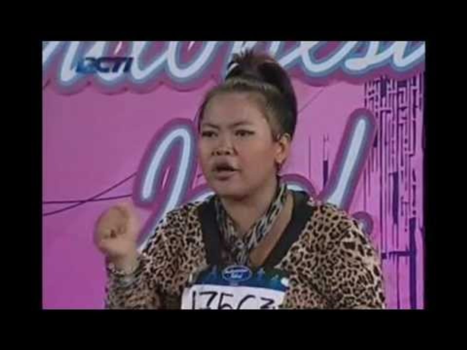 Ciuman Dahsyat untuk Ahmad Dhani - Audisi 4 - INDONESIAN IDOL 2012