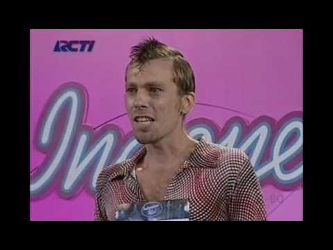 Trio Bule Bikin Heboh Audisi - Audisi 4 - INDONESIAN IDOL 2012