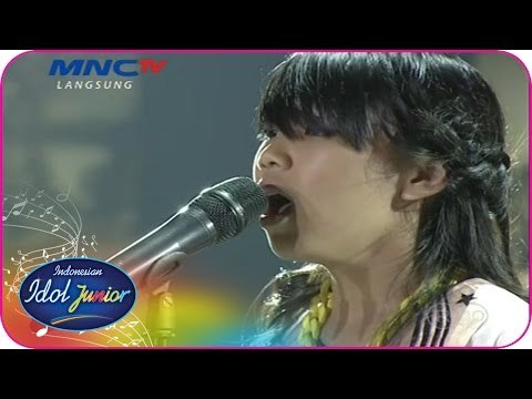 TERE - CINTA SEJATI (Bunga Citra Lestari) -Spektakuler Show 4 - Indonesian Idol Junior