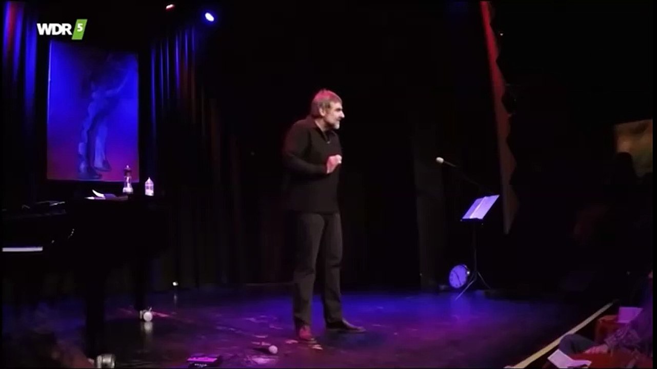 Volker Pispers: Die Demokratie verliert gegen den Kapitalismus | live 2015 Teil 2