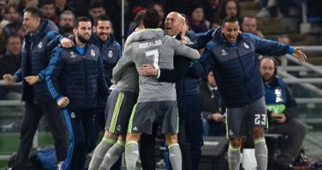 Real Madrid, Roma'yı 2-0 Yendi