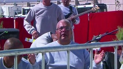 Papa llama a convictos a volverse “profetas” por la paz