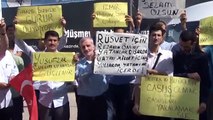 Polislere destek için Türkiye'nin dört bir yanından İzmir'e geldiler