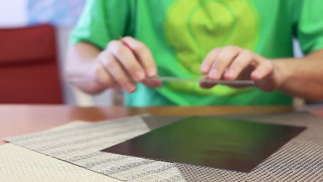 Как заминуту сделать держатель для телефона