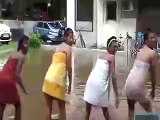 Pakistani Boy Dance In Girls Style On Pink lips Song - Desi girls video