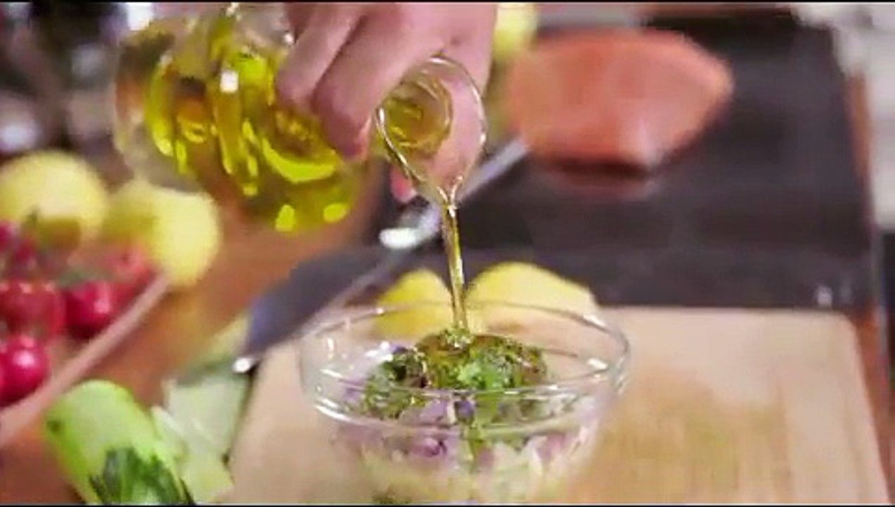 Robertsons Masterclass - Season 2 -- Tutorial 2 - Salmon & Mint Salsa